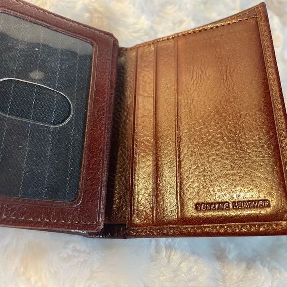 Geoffrey Beene Leather Trifold Dk Brown Wallet - Picture 4 of 7